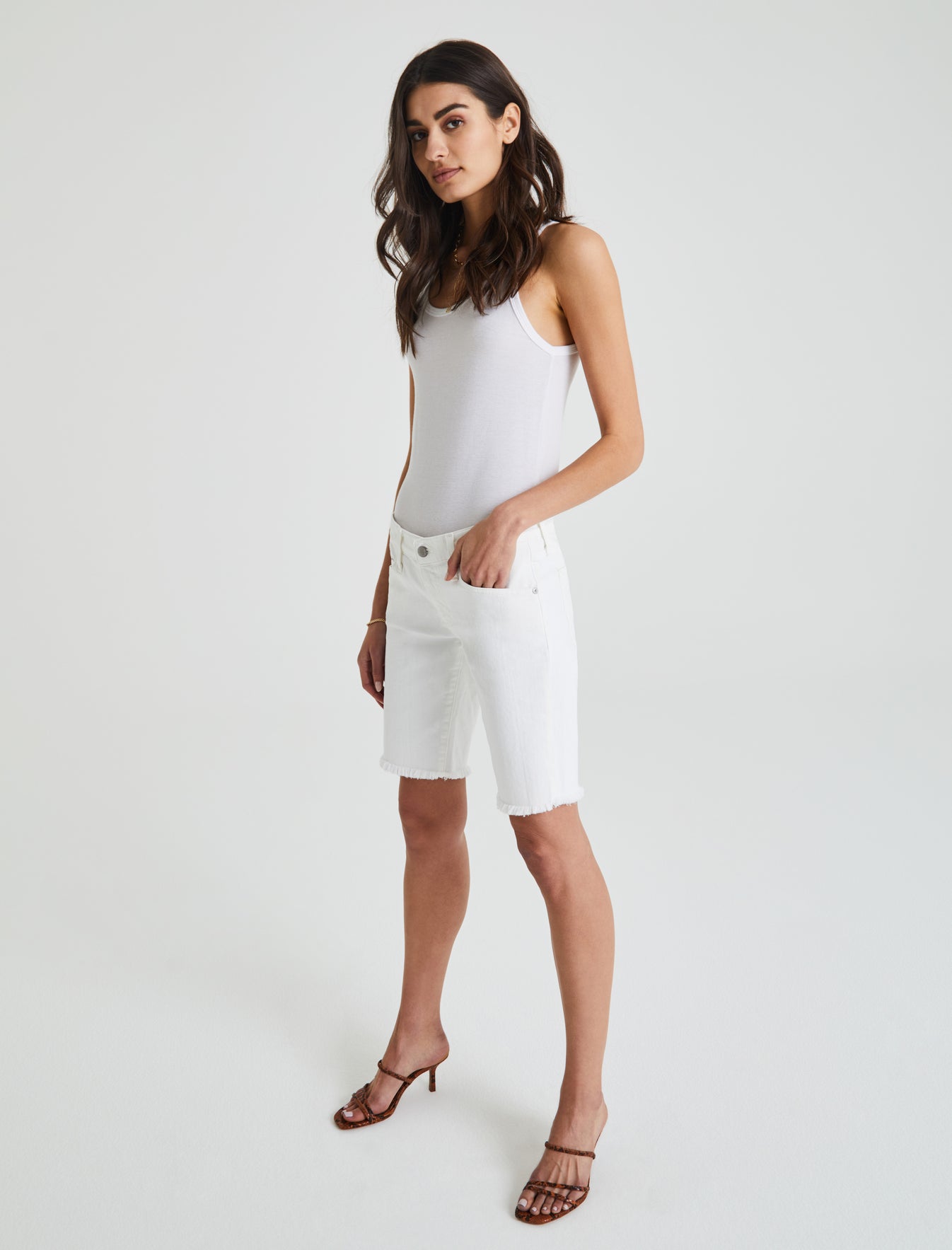 Nikki Short|Relaxed Skinny Short